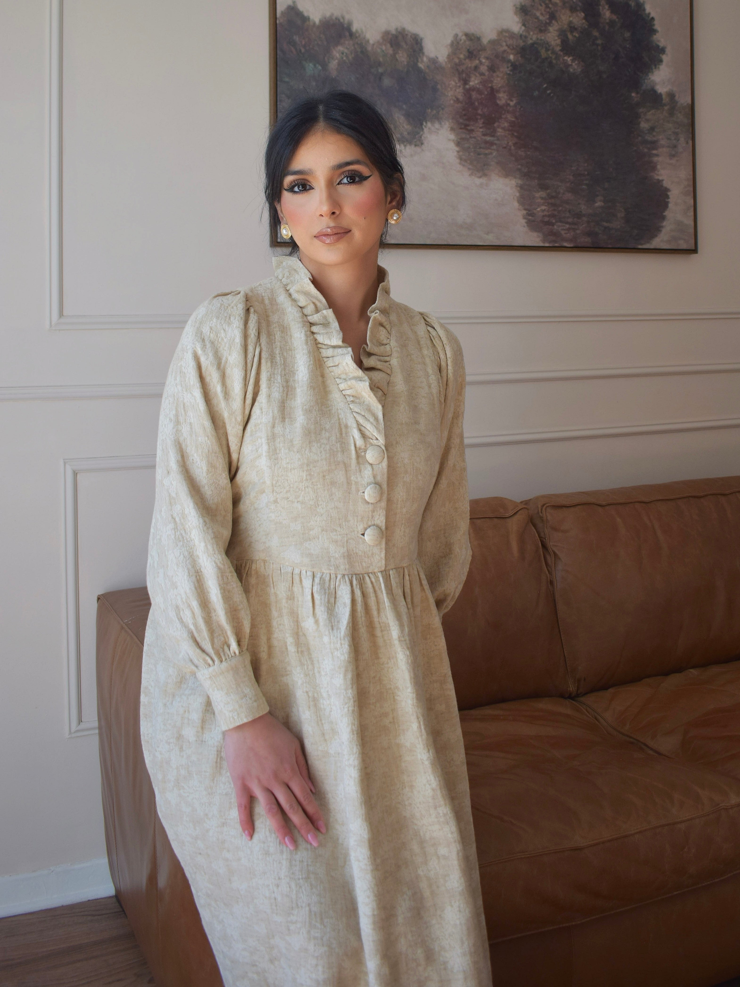 ÉLINE : Robe longue à col volanté