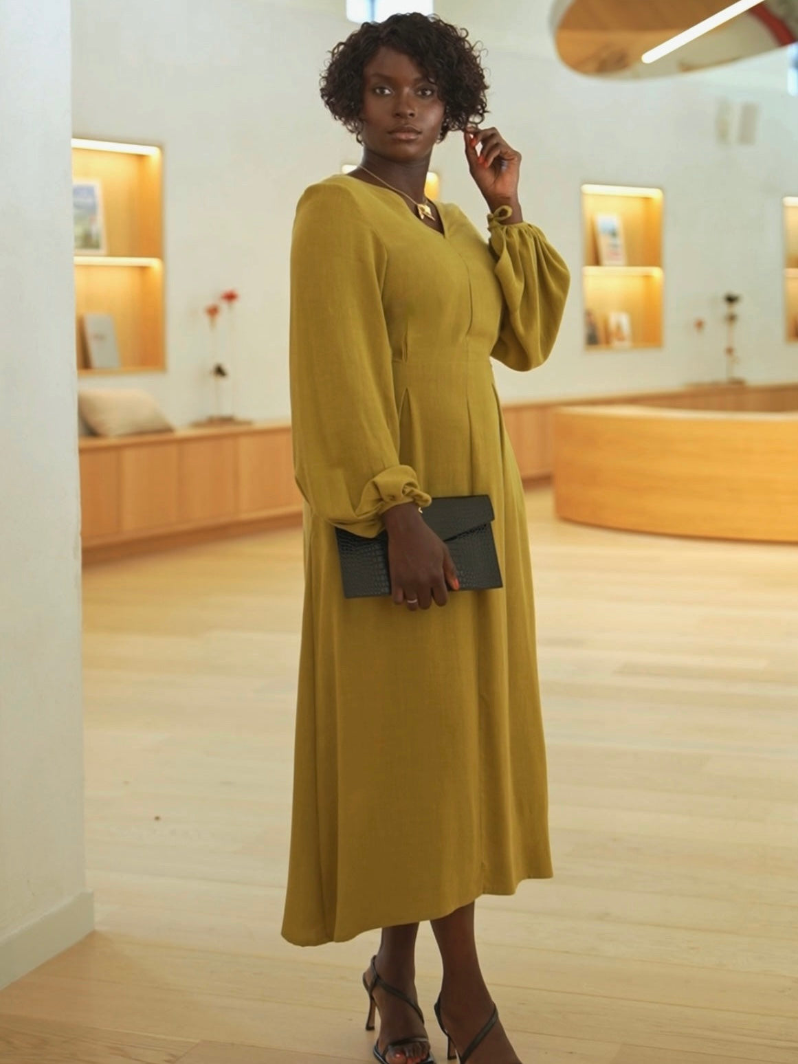 OLIVIA - Robe longue à liens de serrage