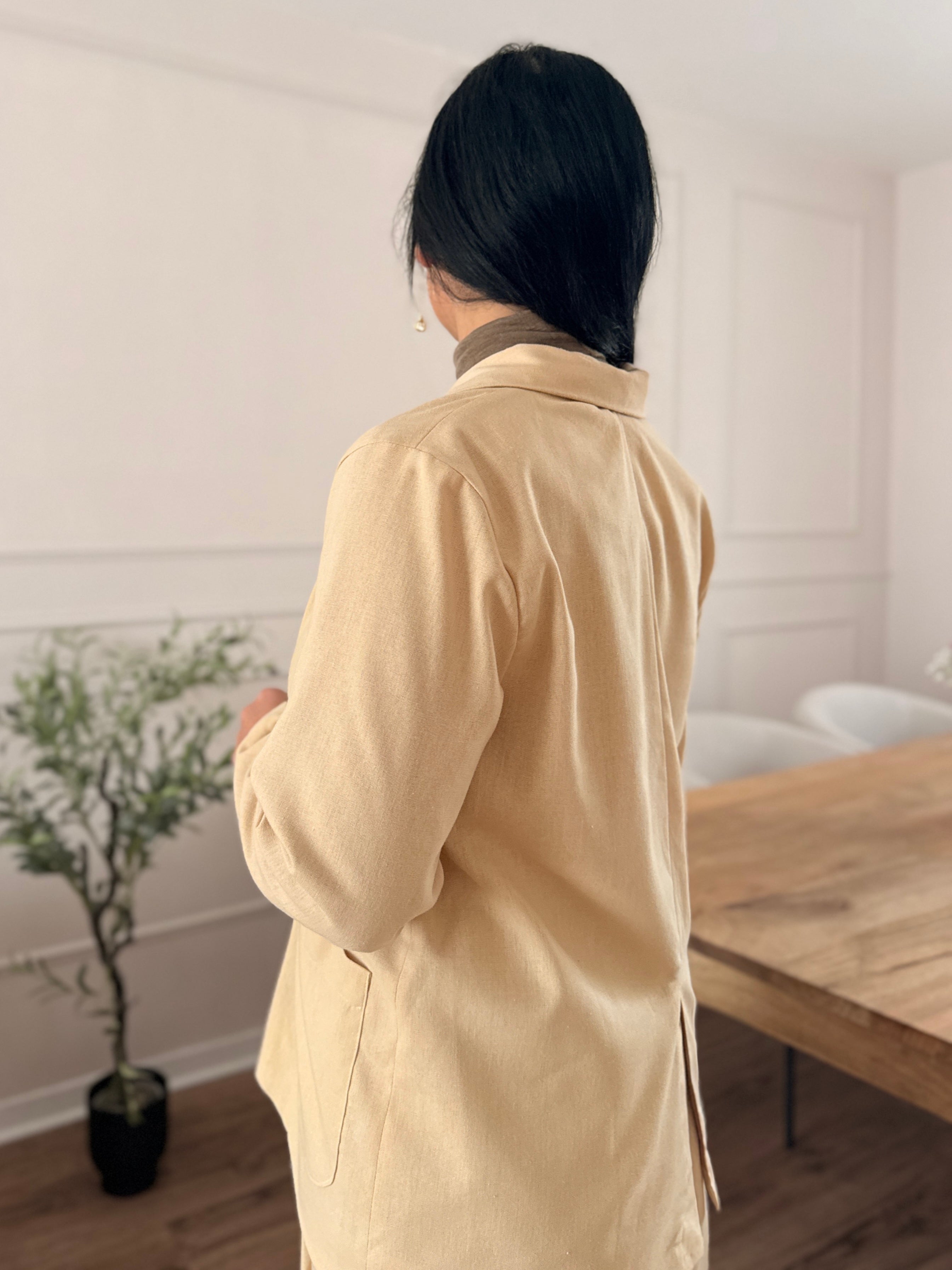 Ada - Ensemble Veste et Jupe Mi-Longue